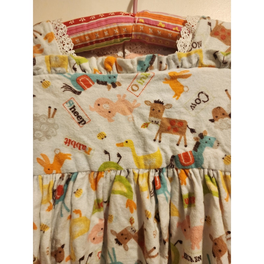 Handmade Kids Farm Animal Flannel Nightgown Long Sleeve Ruffle Gown 4/5 - Picture 2 of 8
